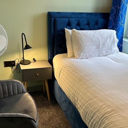 Homestay In Walsall Exteriör bild