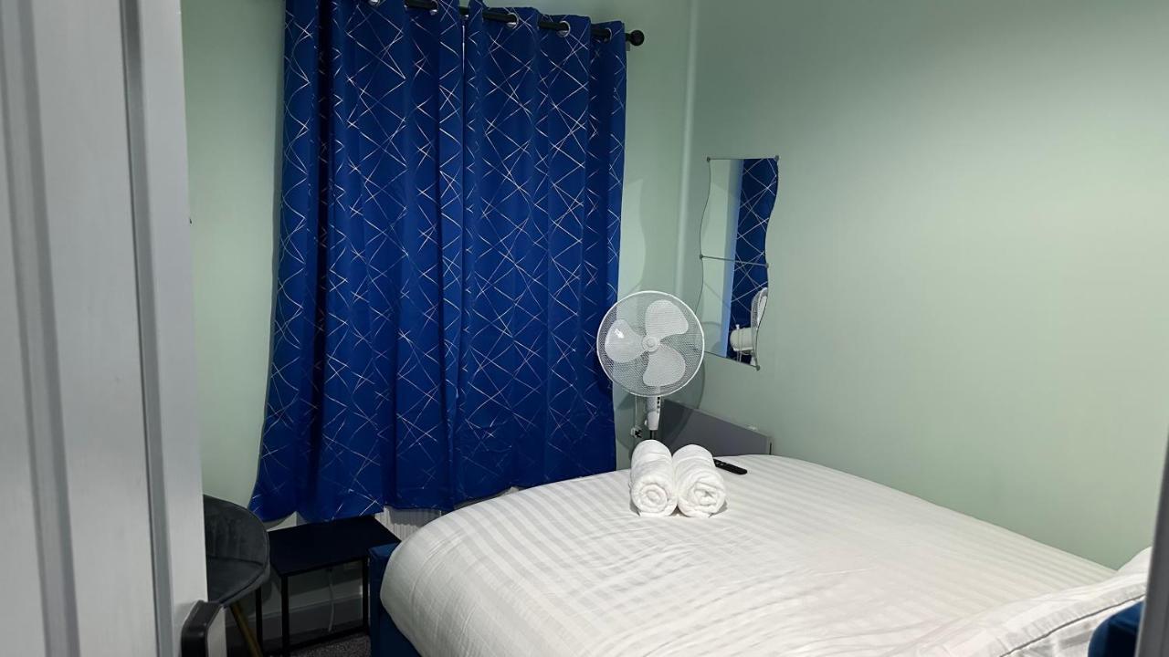 Homestay In Walsall Exteriör bild