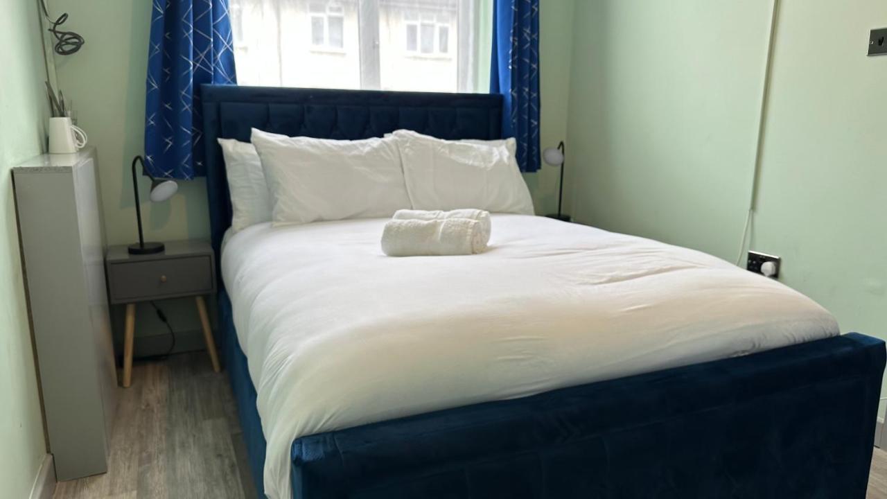 Homestay In Walsall Exteriör bild